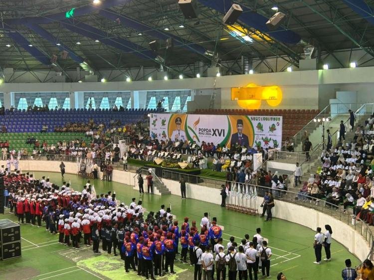 Dihadiri Artis Internasional Asal Riau Putri Ariani, POPDA Riau XVI Resmi Dibuka