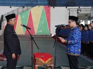 Pj Bupati Inhil Lantik dan Serahkan SK 1.470 Orang PPPK Tahun Formasi 2023