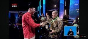 Pemprov Riau Raih Penghargaan Anugerah Merdeka Belajar 2024 Kategori Transformasi Pembelajaran
