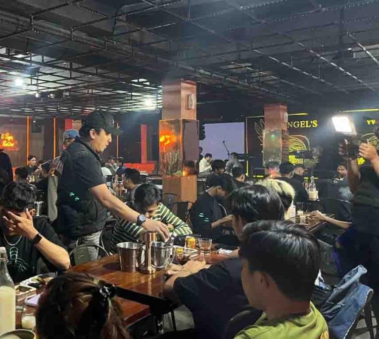 Razia Narkoba di Klub Malam, Ratusan Pengunjung Dites Urine Polda Riau