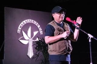 Sejumlah Seniman Riau Berpuisi di Laman Cipta Sastra