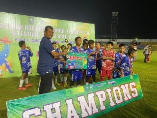 RJL U12 Sukses Digelar, SSB Respa Raih Piala Pj Gubri SF Hariyanto