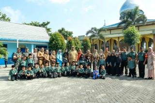 PIN Polio Dimulai, Puskesmas Tenayan Raya Pusatkan di SD Attoibah Pematang KapauÂ 