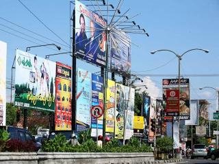 Habis Masa Berlaku, Pemko Pekanbaru Tegaskan Pemilik Tiang Reklame Segera Urus Izin