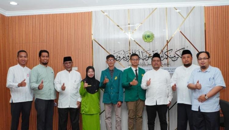 Lepas Mahasiswa Ikuti Program IISMA Dan Summer Course, Ini Pesan Rektor UMRI