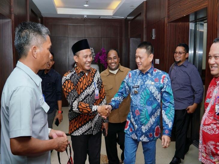 Pj Bupati Kampar Hadiri Langsung RUPS-LB  BRK Bahas Penetapan Beberapa Direktur