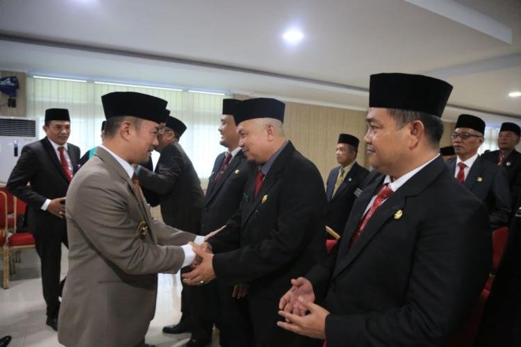 Penjabat Wali Kota Pekanbaru Lantik 35 Pejabat, Berikut Nama-namanya