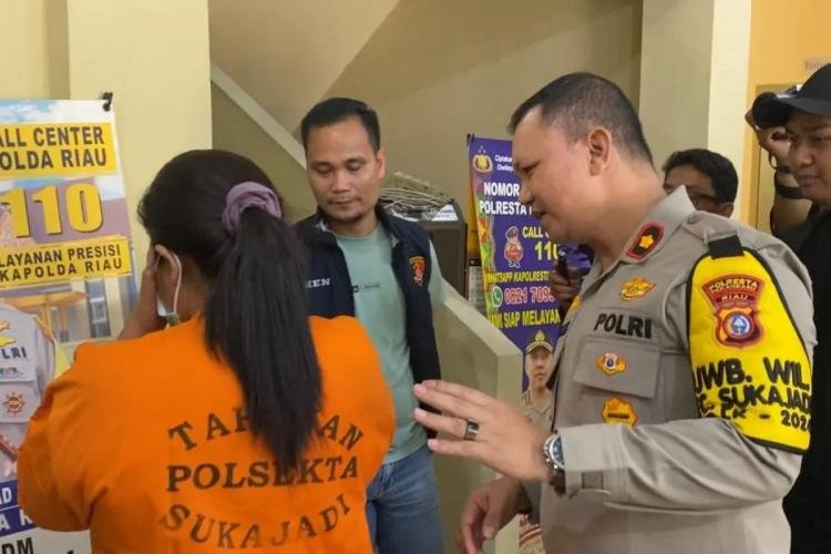 Perawat Lansia di Pekanbaru Nekat Curi Emas Senilai Rp150 Juta, Diganti Perhiasan Palsu