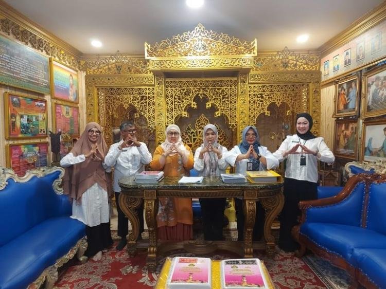 LKD Pekanbaru Daftarkan Arsip Anjungan Puan Sri Julang Songket Sebagai MKB