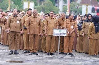 Ikrar Netralitas ASN Pemprov Riau dalam Pemilukada Serentak 2024