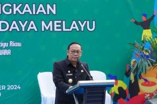 Buka Festival Budaya Melayu 2024, Pj Gubri Rahman Hadi: Memperkokoh Budaya Bangsa