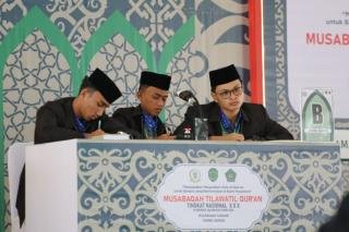 Kafilah Riau Cabang Fahmil Putra Raih Juara 3 di MTQ Nasional XXX