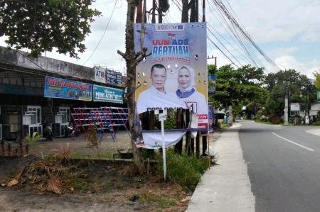 Geram Spanduk Dirusak, Tim Kampanye Muflihun-Ade Adakan Sayembara Berhadiah Rp 5 Juta