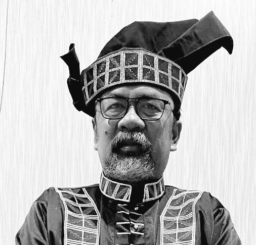 Kepala Dinas Kebudayaan Riau Raja Yoserizal Zen Wafat, Pj Gubri Turut Berduka Cita