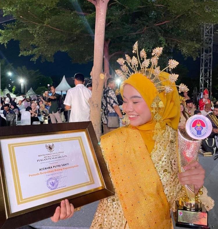 Pemuda Riau Raih Penghargaan Menpora di Hari Sumpah Pemuda