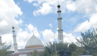 Cuaca di Riau Masih Tak Menentu, Waspada Hujan Lebat Petir dan Angin Kencang