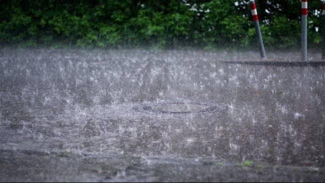 Hujan Diprediksi Guyur Riau Setelah Cuaca Panas, BMKG Imbau Waspada