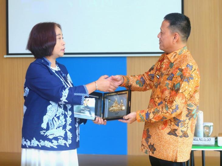 Pj. Bupati Kampar Jajaki Kerjasama ke Politeknik Keuangan Negara STAN