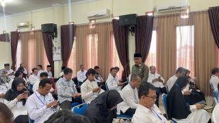 Seleksi Tahap I PPIH Kloter 1446 H/2025 M, Kakan Kemenag Pekanbaru Ajak Peserta Tingkatkan Kompetensi