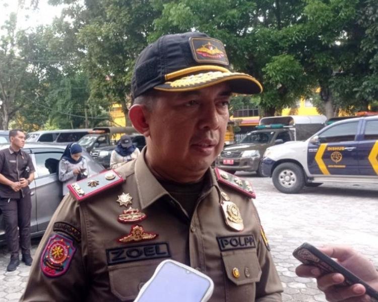 Masa Tenang, Satpol-PP Pekanbaru Kerahkan 200 Personel Tertibkan Spanduk dan Baliho Paslon