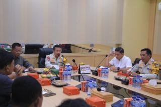 Kepala Dinas PUPR Pekanbaru Hadiri Rapat Koordinasi Tindak Lanjut Pasca Kebakaran Gedung