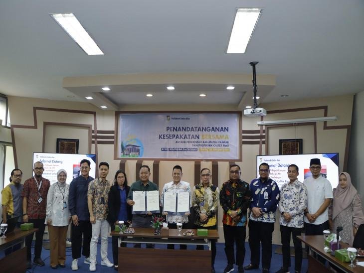 Kembangkan SDM Kampar, Pj Bupati dan Politeknik Caltex Riau Tandatangani MoU