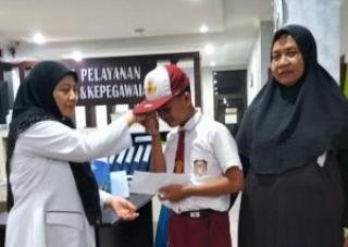 Bakti Sosial HAB Ke-79, DWP Kemenag Riau Salurkan Kepedulian kepada Masyarakat