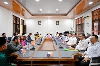 Bupati Kasmarni Terima Audiensi LAMR Kawasan Bathin 8 dan 5