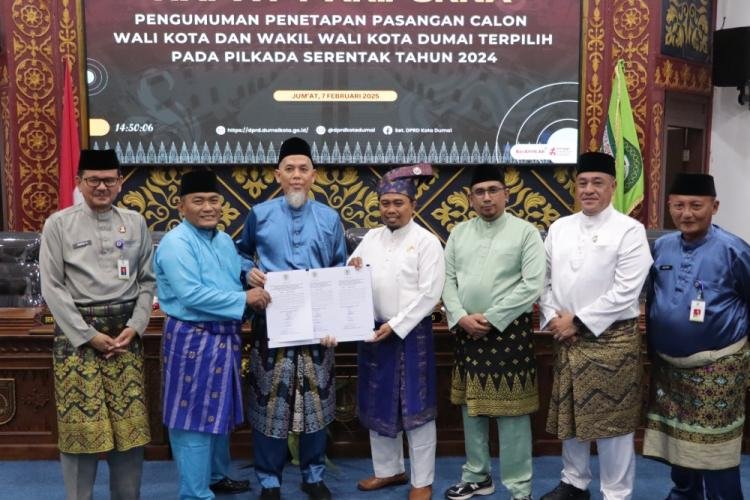 DPRD Dumai Paripurnakan Pengumuman Penetapan Paslon Wali Kota dan Wakil Wali Kota Terpilih