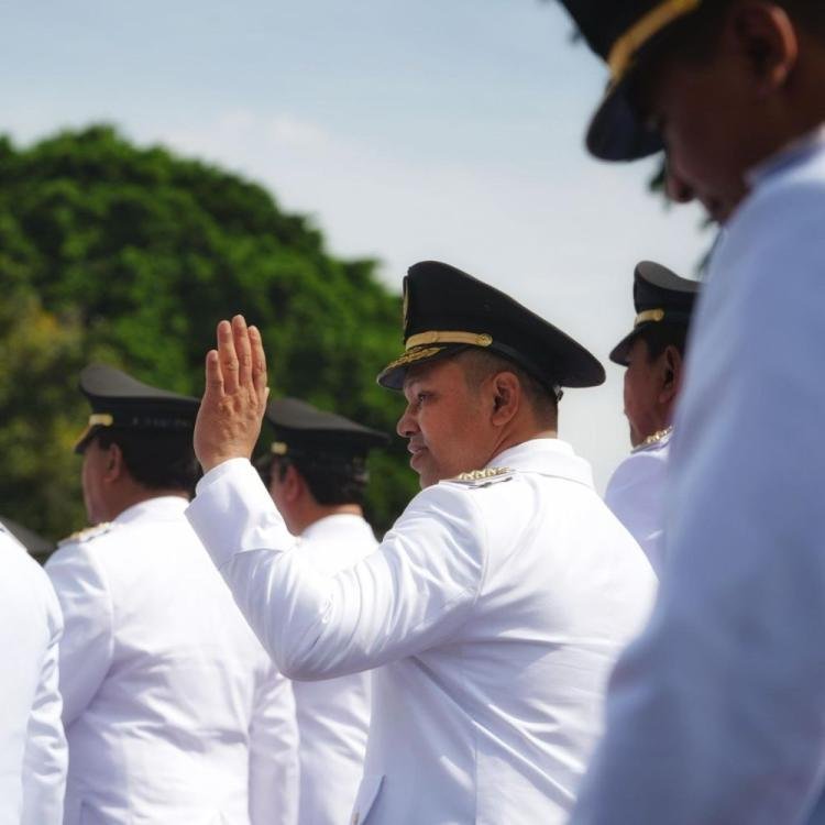Kepulangan Kepala Daerah Riau Disambut Prosesi Adat Melayu di 1 Ramadan
