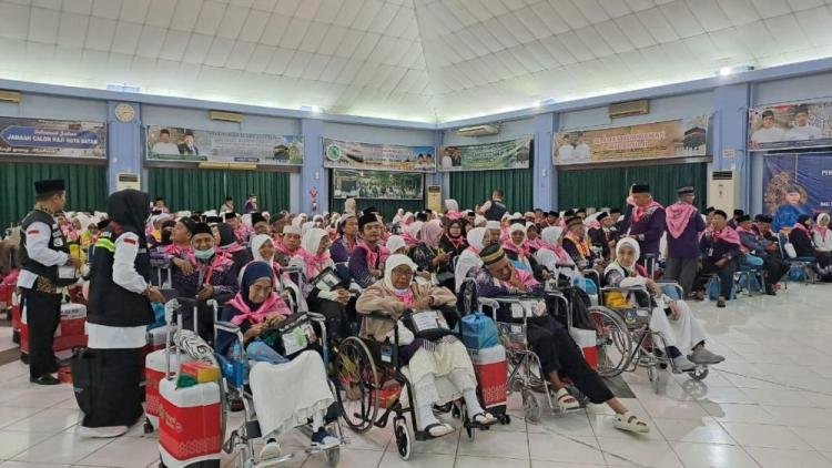 3.667 Jemaah Haji Riau Selesaikan Pelunasan Bipih Reguler di Hari Ke-12