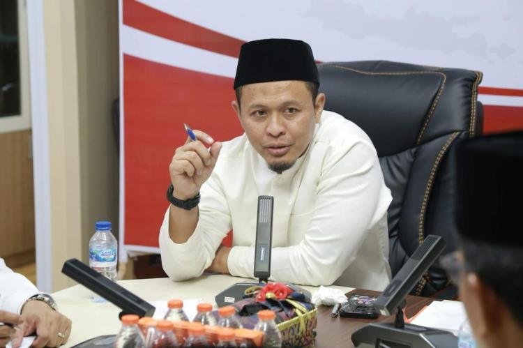 Wali Kota Pekanbaru Fokus Tangani Sampah, Jalan Berlubang, dan Banjir
