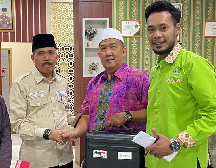 Persiapan Keberangkatan Jemaah Haji, Kemenag Pekanbaru Distribusikan 1.032 Koper