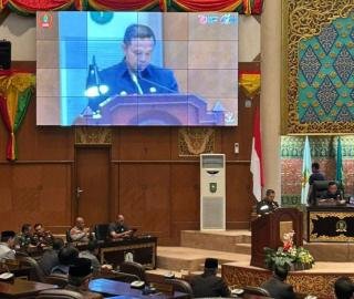 Sampaikan Pidato Perdana, Gubernur Riau Abdul Wahid Ungkap Visi Misinya