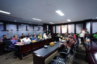 Gubernur Riau Pastikan RUPS BRK Syariah Segera Digelar, Bahas Kekosongan Jabatan Direksi