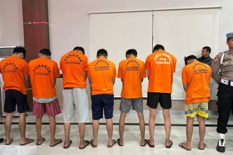 Sempat Buron, 10 Debt Collector yang Ngamuk di Polsek Bukit Raya Ditangkap