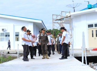 Tinjau Progres RS Pratama Penyagun, Bupati Asmar Progres Sudah Hampir 100 Persen