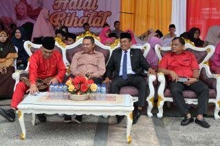 Gubri Abdul Wahid Halalbihalal di Rumah Ketua DPRD Riau