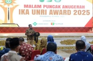 Pertemuan Gubri dengan Alumni Unri: Perkuat Semangat Kebersamaan Majukan Almamater dan Riau