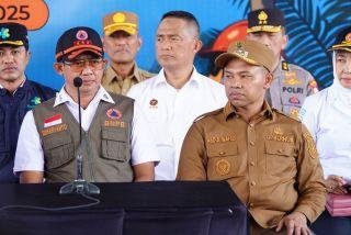 BNPB: OMC di Riau Fokus Pembasahan Lahan Gambut dan Pengisian Embung untuk Menghadapi Musim Kemarau