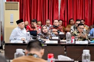 Bupati Kasmarni Kawal 16 Usulan Strategis Bengkalis di Audiensi Bappenas Bersama Gubri