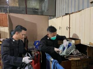 Razia Gabungan, Puluhan Gawai Milik Napi Ditemukan dalam Lapas Pekanbaru