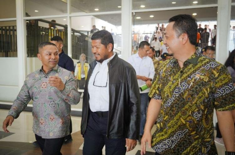 Gubri Abdul Wahid Lobi APBN untuk Flyover Garuda Sakti