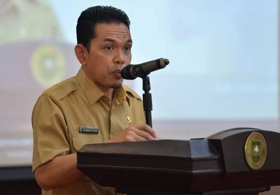 Inilah Solusi Nyata Pemprov Riau Atasi Kendala Biaya Sekolah di Swasta