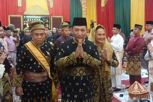 LAMR Ungkap 5 Alasan Kapolri Listyo Sigit Terima Anugerah Adat Ingatan Budi