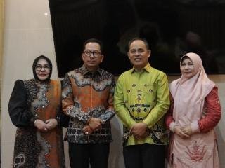 Bupati Inhil jamu makan malam dan ramah tamah bersama Kajati Riau