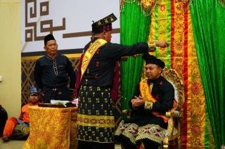 Gelar Adat Panglimo Sati untuk Gubri: Bukti Pengakuan Masyarakat Atas Perjuangan Lingkungan