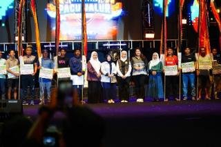 Pacu Jalur 2025 Beri Berkah Ratusan Juta Rupiah dan Kerbau untuk Sang Juara