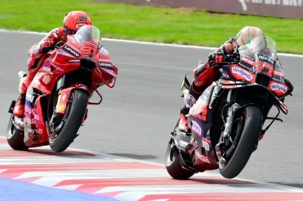 Hasil Race MotoGP San Marino 2015; Marc Marquez Podium 1, 
