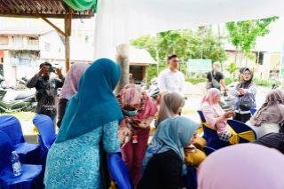 Ditengah Fluktuasi Harga Kebutuhan Pokok, Warga Serbu Gerakan Pangan Murah di Inhil